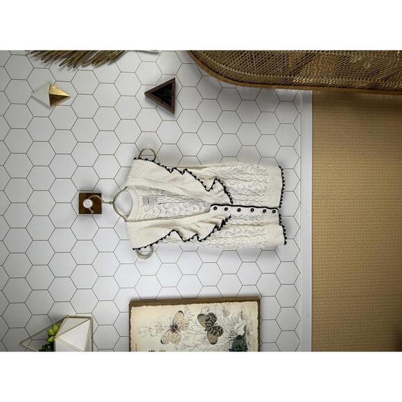 Maeve by Anthropologie Cream Ruffled Scoop Sweater Tank - Size - Medium - Picture 3 of 8